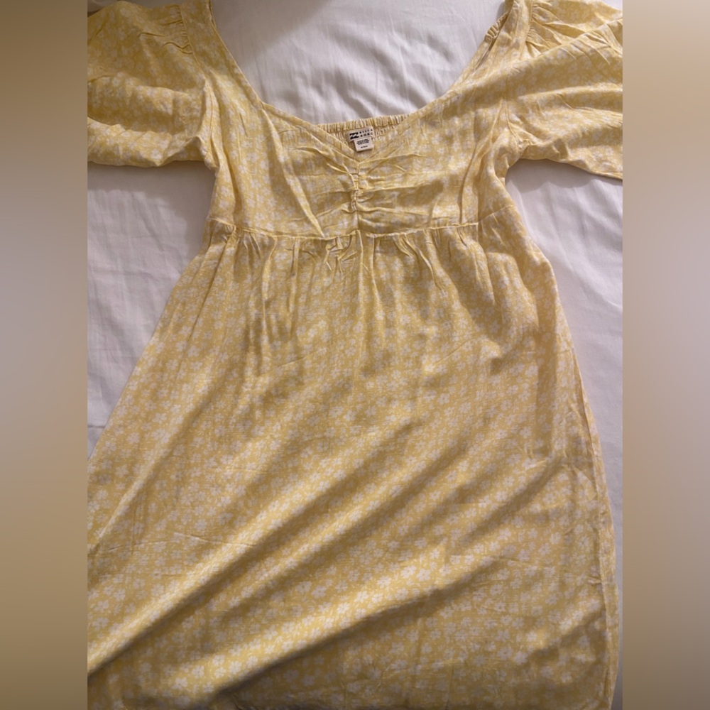 Billabong floral yellow mini dress